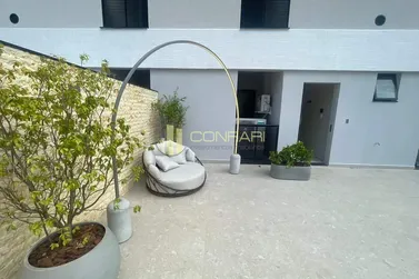 Apartamento &agrave; venda - 133m&sup2; - meia praia