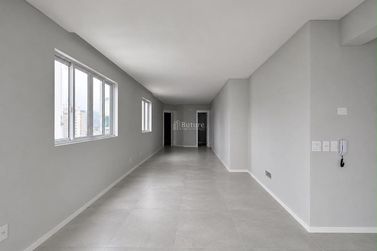 Apartamento &agrave; venda - 139m&sup2; - Centro