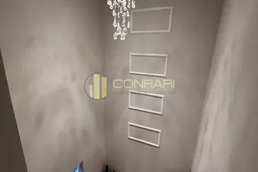 Sobrado &agrave; venda - 110m&sup2; - Meia Praia