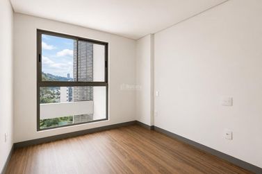 Apartamento &agrave; venda - 71m&sup2; - Praia Brava
