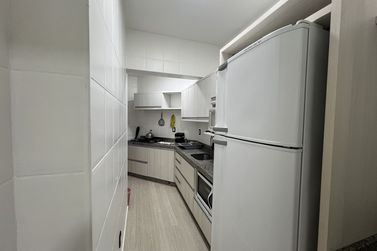 Apartamento &agrave; venda - 115m&sup2; - Meia Praia