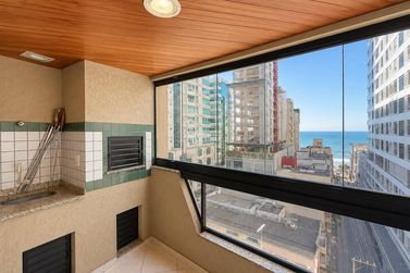 Apartamento &agrave; venda - Meia Praia