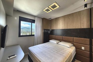 Apartamento &agrave; venda - Meia Praia