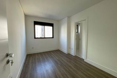 Apartamento &agrave; venda - Meia Praia