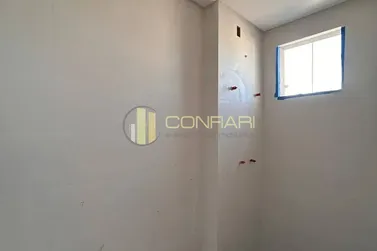 Apartamento &agrave; venda - 120m&sup2; - Meia praia