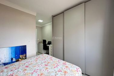 Apartamento &agrave; venda - 85m&sup2; - Meia Praia