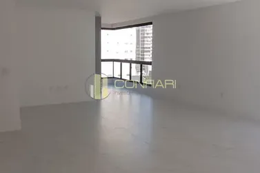 Apartamento &agrave; venda - 129m&sup2; - Meia Praia