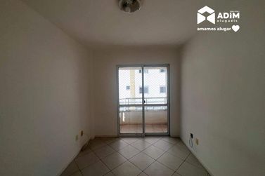 Apartamento para alugar - 83m&sup2; - Centro