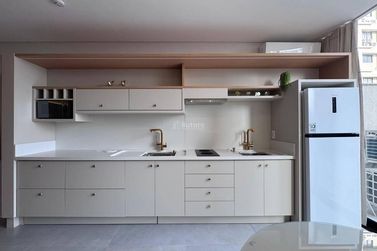 Apartamento &agrave; venda - Meia Praia