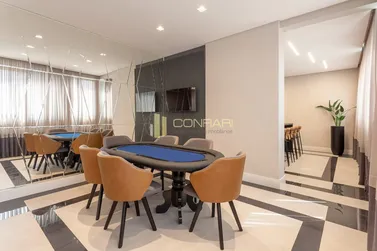 Apartamento &agrave; venda - 138m&sup2; - Meia Praia