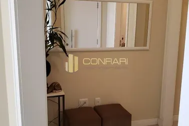 Apartamento &agrave; venda - 174m&sup2; - Meia Praia