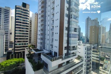 Apartamento para alugar - 195m&sup2; - Centro