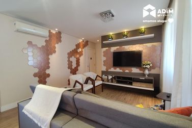 Apartamento para alugar - 131m&sup2; - Centro
