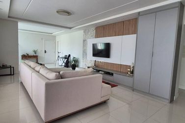 Apartamento &agrave; venda - Meia Praia