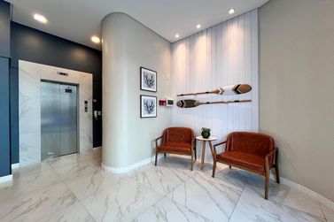 Apartamento &agrave; venda - 170m&sup2; - Meia Praia