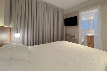 Apartamento &agrave; venda - 124m&sup2; - Meia Praia