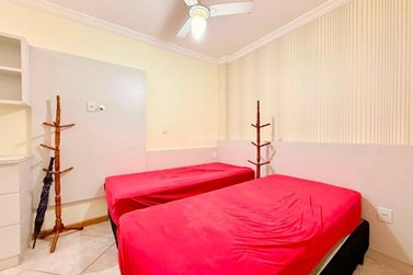Apartamento &agrave; venda - 114m&sup2; - Meia Praia
