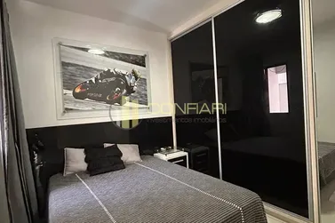 Apartamento para alugar - 110m&sup2; - meia praia