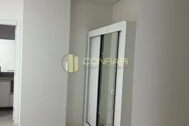 Apartamento para alugar - 130m&sup2; - Meia Praia