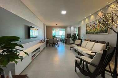 Apartamento &agrave; venda - 137m&sup2; - Andorinha