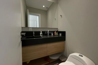 Apartamento &agrave; venda - 99m&sup2; - Meia Praia