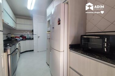 Apartamento para alugar - 96m&sup2; - -centro