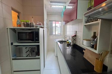 Apartamento &agrave; venda - Meia Praia