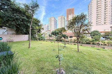 Apartamento &agrave; venda - 93m&sup2; - Centro