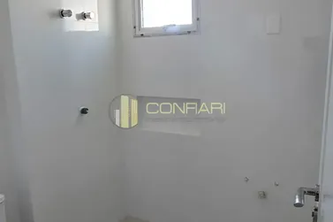 Apartamento &agrave; venda - 192m&sup2; - Meia Praia