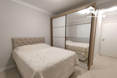 Apartamento para alugar - 96m&sup2; - -centro