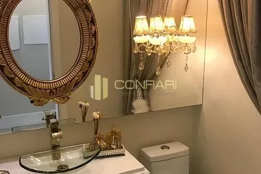 Apartamento &agrave; venda - 135m&sup2; - Meia Praia