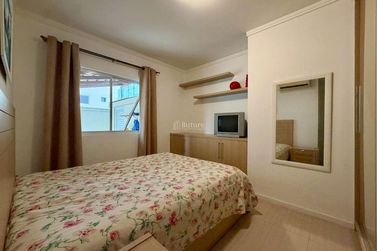 Apartamento &agrave; venda - 227m&sup2; - Centro