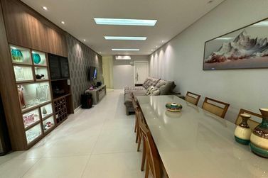 Apartamento &agrave; venda - Meia Praia