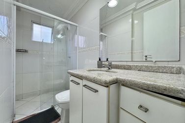 Apartamento &agrave; venda - 80m&sup2; - Centro