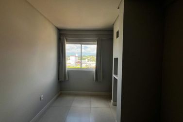 Apartamento para alugar - 68m&sup2; - Centro