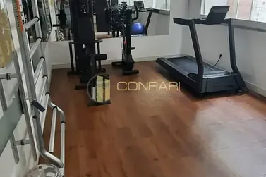 Apartamento &agrave; venda - 123m&sup2; - Meia Praia