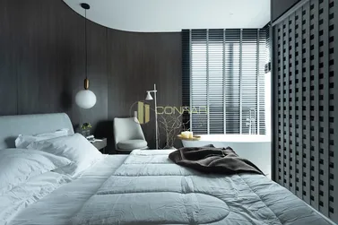 Apartamento &agrave; venda - 128m&sup2; - Meia Praia