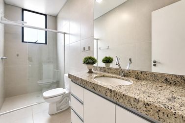 Apartamento &agrave; venda - 208m&sup2; - Meia Praia