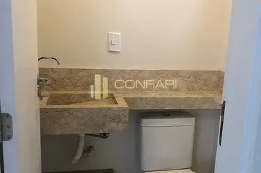 Apartamento &agrave; venda - 145m&sup2; - Meia Praia