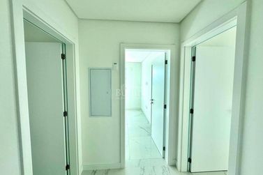 Apartamento &agrave; venda - Meia Praia