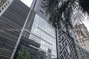 Sala Comercial para alugar - 99m&sup2; - Centro
