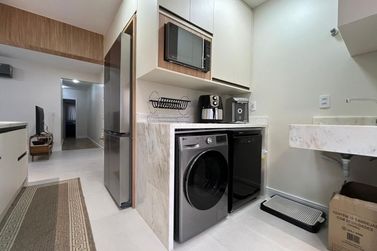 Apartamento &agrave; venda - 109m&sup2; - Meia Praia