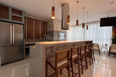 Apartamento &agrave; venda - 127m&sup2; - Meia Praia