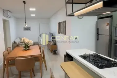 Apartamento para alugar - 95m&sup2; - Meia Praia