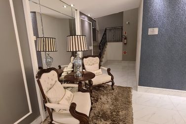 Apartamento &agrave; venda - 82m&sup2; - Meia Praia