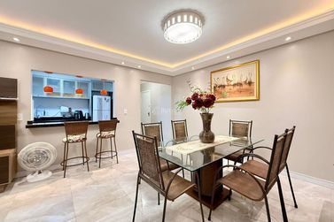 Apartamento &agrave; venda - 160m&sup2; - Meia Praia