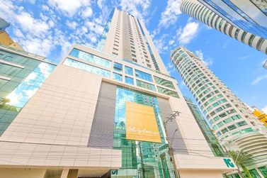 Apartamento &agrave; venda - 223m&sup2; - Pioneiros