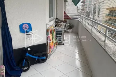 Apartamento &agrave; venda - 112m&sup2; - Meia Praia