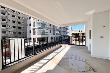 Apartamento &agrave; venda - 145m&sup2; - 