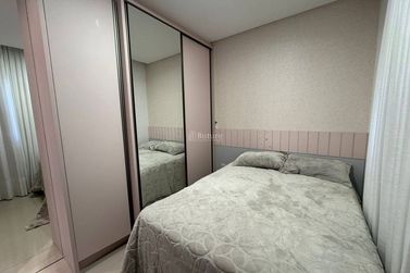 Apartamento &agrave; venda - Meia Praia